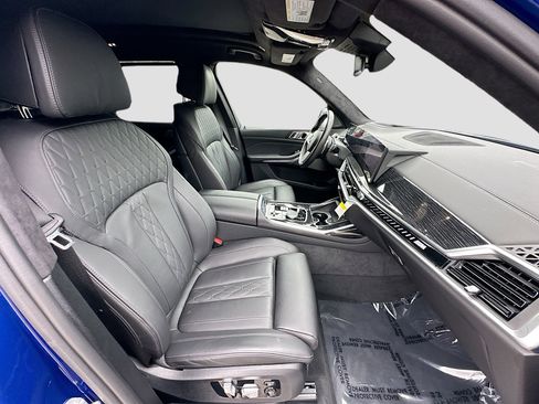 Certified 2024 BMW X7 M60i w/ M Sport Professional Package image 35