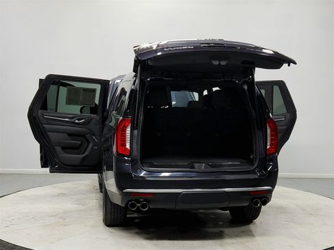 Used 2023 GMC Yukon Denali image 14