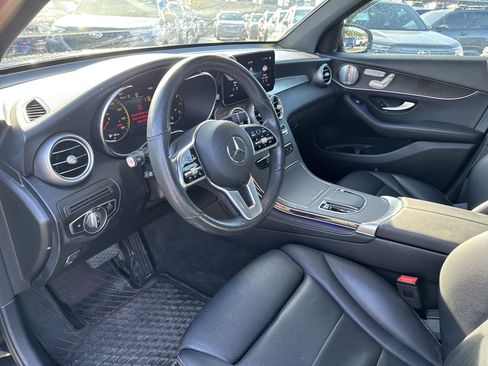 Used 2020 Mercedes-Benz GLC 300 GLC 300 image 26