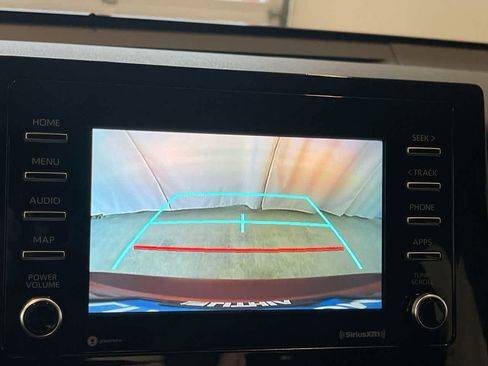 Used 2023 Toyota Camry SE image 17