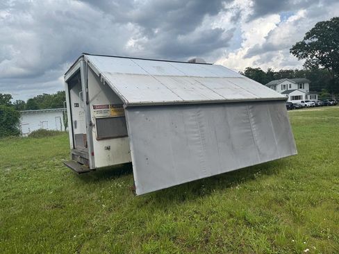 Used 2012 Ford E-350 and Econoline 350 Super Duty image 7