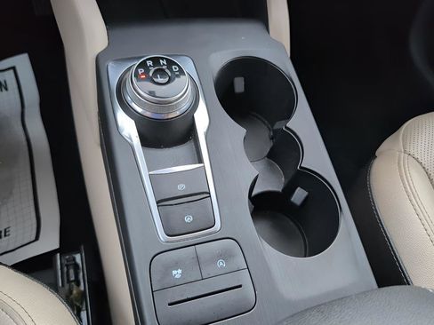 Used 2020 Ford Escape SEL image 35