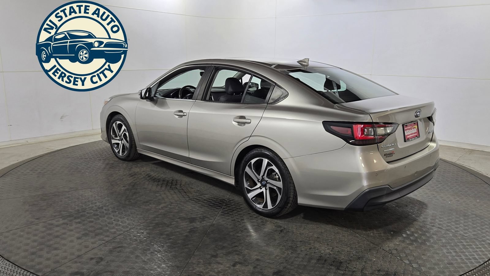 Used 2020 Subaru Legacy Limited AWD/4WD image 5