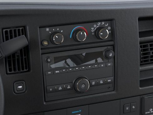 New 2026 GMC Savana 2500 image 20