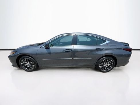 Used 2025 Lexus ES 350 w/ Premium Package FWD image 4