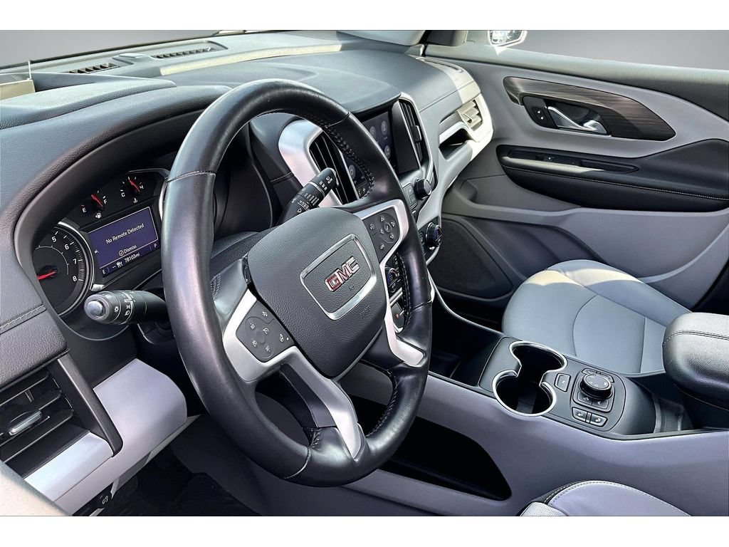 Used 2022 GMC Terrain SLT w/ Tech Package AWD/4WD image 17
