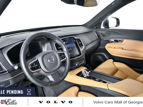 Used 2024 Volvo XC90 B6 Ultimate w/ Protection Package Premier AWD/4WD image 6
