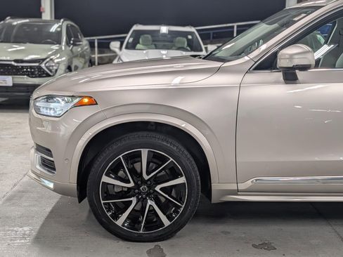 Used 2023 Volvo XC90 B6 Plus w/ Protection Package Premier image 4