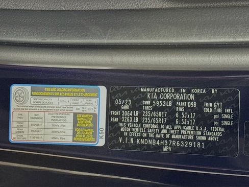 Certified 2024 Kia Carnival LX image 31