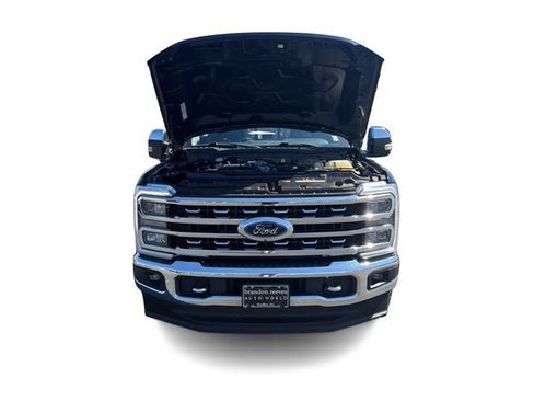 Used 2023 Ford F250 Lariat w/ Chrome Package image 12