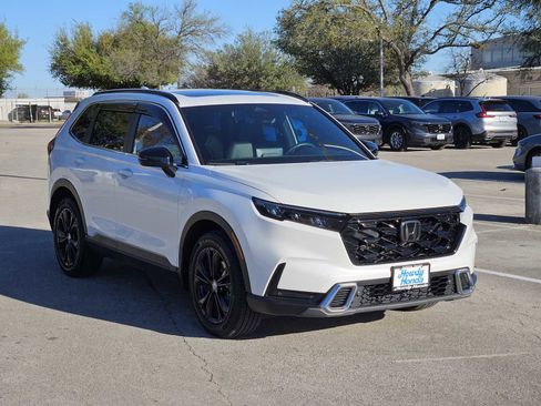 Used 2024 Honda CR-V Sport Touring image 3