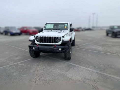 New 2026 Jeep Gladiator Rubicon image 3