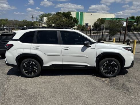 New 2026 Subaru Forester Premium image 2