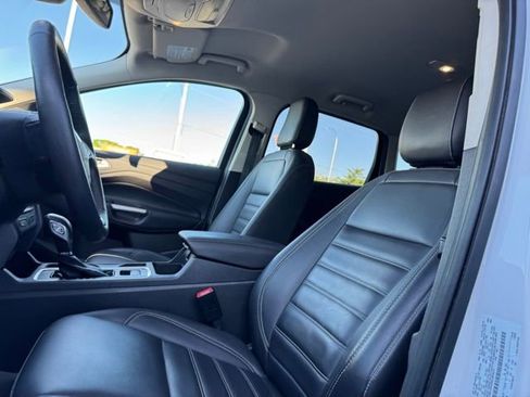 Certified 2019 Ford Escape SEL AWD/4WD image 9