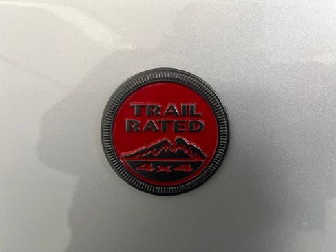 Used 2024 Jeep Compass Trailhawk image 38