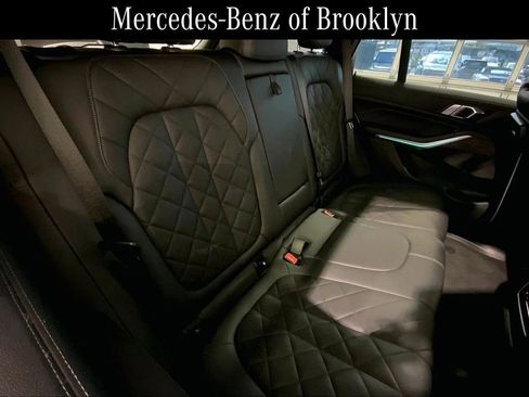 Used 2023 BMW X5 xDrive40i w/ Premium Package AWD/4WD image 17