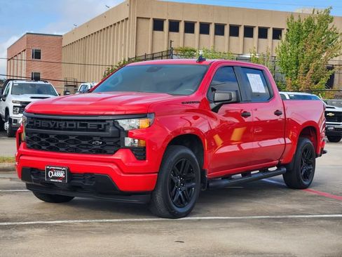 Used 2023 Chevrolet Silverado 1500 Custom w/ LPO, Dark Essentials Package RWD image 3
