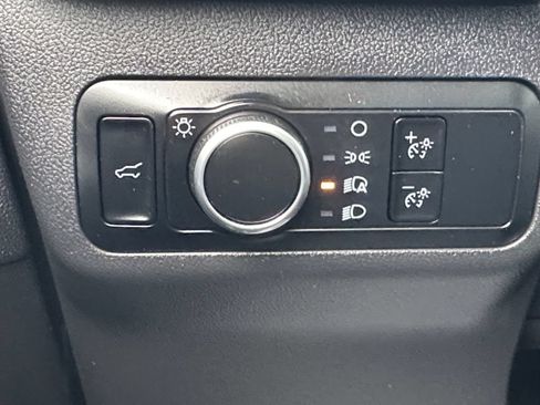 Used 2024 Ford Escape Active AWD/4WD image 29