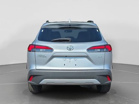 Used 2023 Toyota Corolla Cross XLE FWD image 7