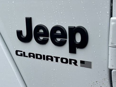 New 2026 Jeep Gladiator Sport image 24