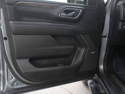 Used 2021 Chevrolet Tahoe Z71 w/ Luxury Package image 20