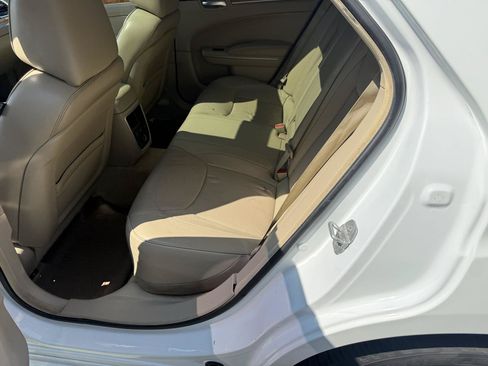 Used 2013 Chrysler 300 C w/ Light Group AWD/4WD image 19