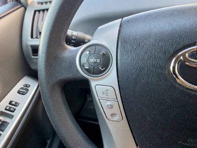 Used 2012 Toyota Prius V Five FWD image 43