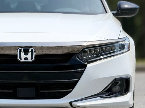 Used 2022 Honda Accord Sport image 15