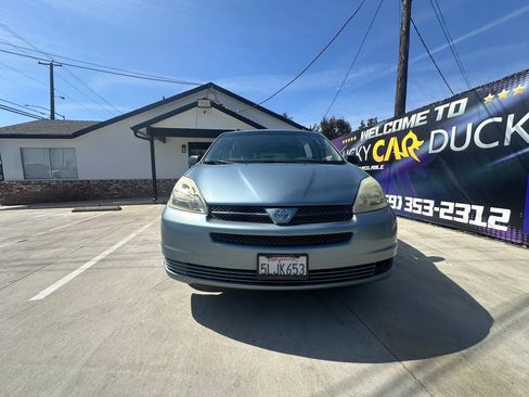 Used 2005 Toyota Sienna LE w/ LE Pkg 3 FWD image 19