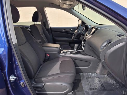 Used 2020 Nissan Pathfinder S FWD image 14