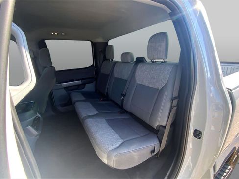 Certified 2025 Ford F250 XLT w/ 360-Degree Camera Package AWD/4WD image 20