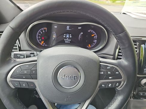 Used 2021 Jeep Grand Cherokee High Altitude AWD/4WD image 22