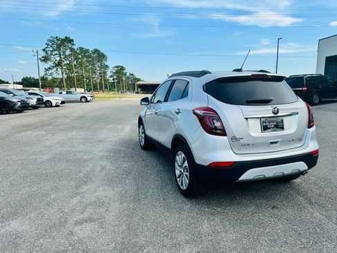 Used 2017 Buick Encore Preferred AWD/4WD image 4
