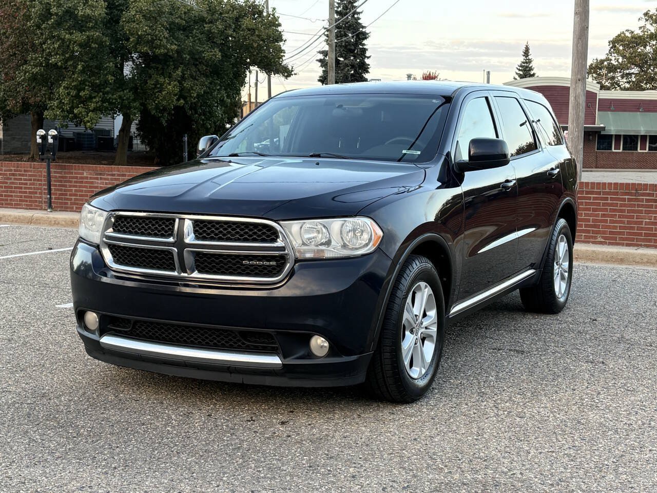 Used 2011 Dodge Durango Express AWD/4WD image 1