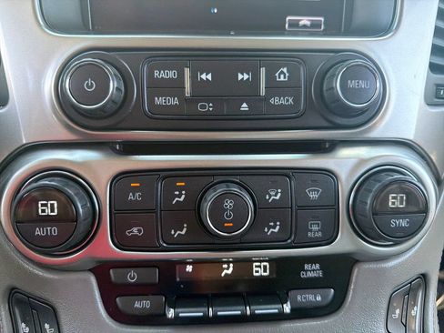 Used 2016 Chevrolet Tahoe LT w/ Luxury Package AWD/4WD image 22