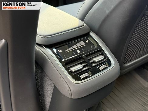 Used 2026 Volvo XC90 B6 Plus AWD/4WD image 30