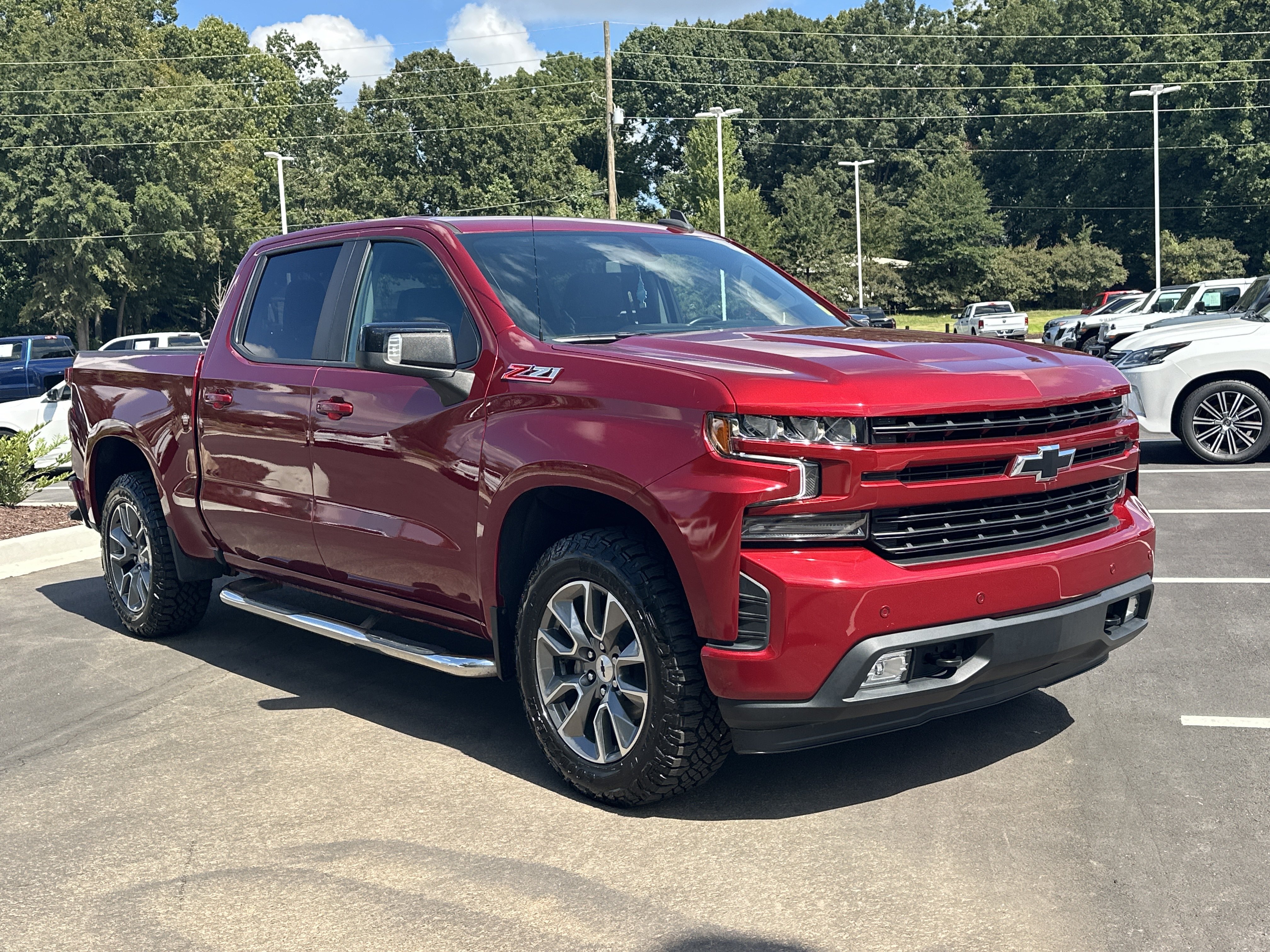 Used 2022 Chevrolet Silverado 1500 RST w/ Safety Package AWD/4WD image 2