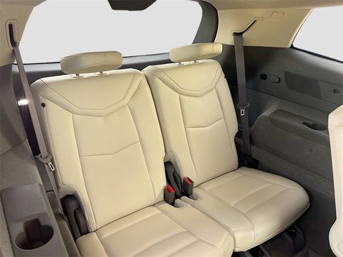 Used 2024 Cadillac XT6 Premium Luxury w/ Technology Package image 29