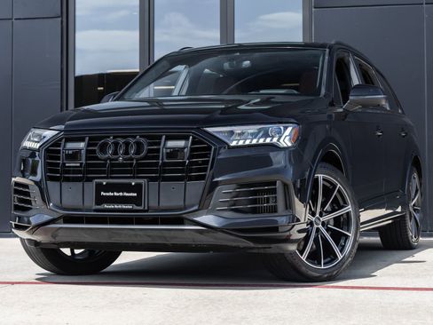 Used 2021 Audi Q7 3.0T Prestige w/ Prestige Package image 1