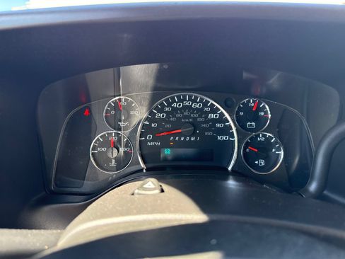Used 2022 GMC Savana 2500 w/ Driver Convenience Package RWD image 15