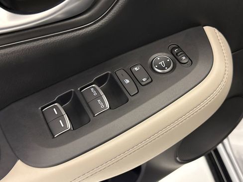 New 2026 Honda HR-V EX-L image 21