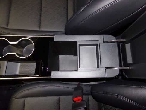 New 2026 Chevrolet Equinox LT w/ Convenience Package II image 21