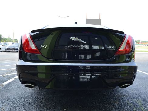 Used 2016 Jaguar XJ R-Sport image 8