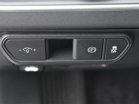 New 2025 Kia K4 LXS image 19