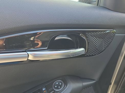 New 2026 Kia Seltos S FWD image 18