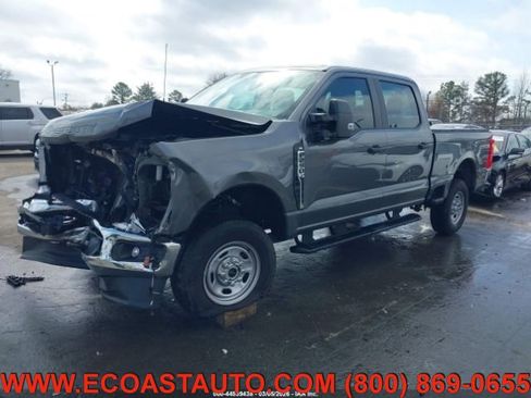Used 2024 Ford F250 XL w/ XL Driver Assist Package AWD/4WD image 1