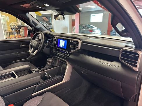 Certified 2025 Toyota Tundra SR5 w/ SR5 Convenience Package AWD/4WD image 16