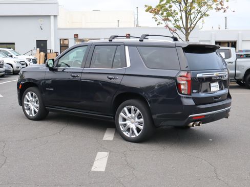 Used 2023 Chevrolet Tahoe High Country w/ Premium Package 2 AWD/4WD image 8