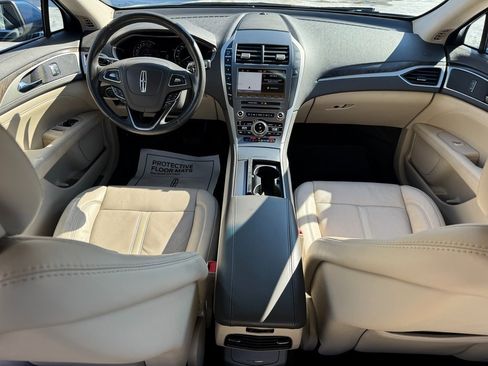 Used 2017 Lincoln MKZ Reserve w/ Climate Package image 11