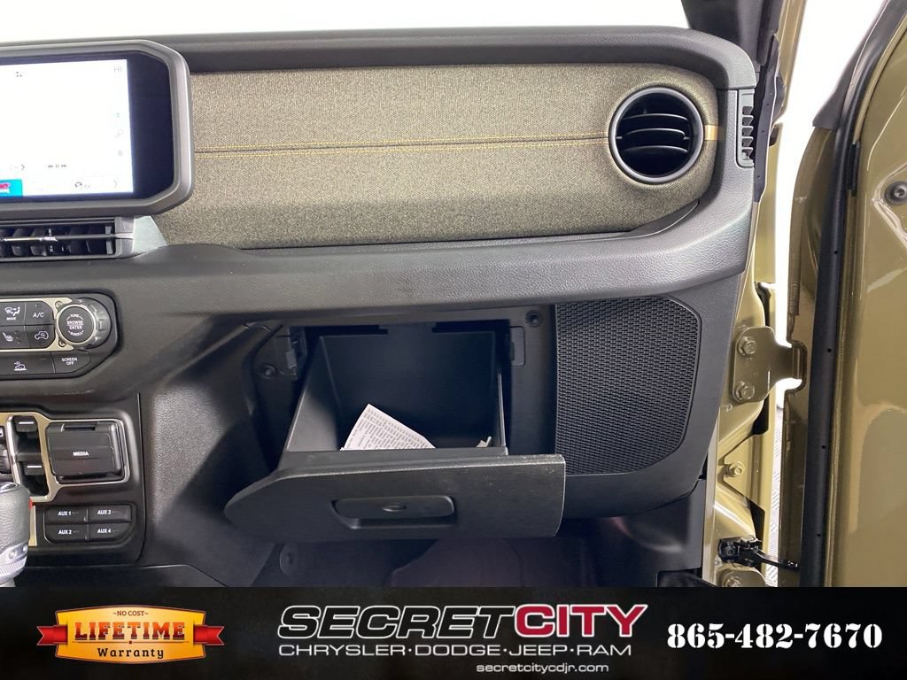 New 2026 Jeep Gladiator Willys AWD/4WD image 33